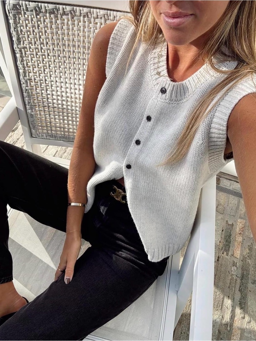 BNWOT Commense Casual Button Up Sweater Vest Grey Size Medium